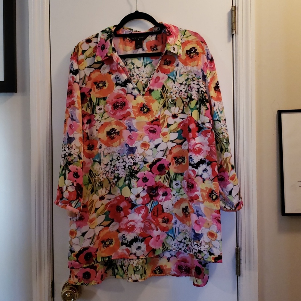 COLORFUL 🏵 Flowy Blouse